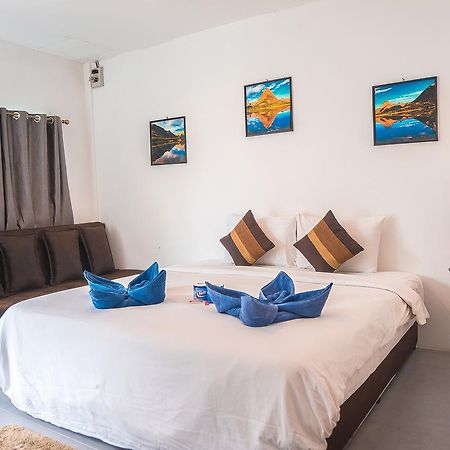 Pink Easy Homes Koh Phangan 통살라 외부 사진